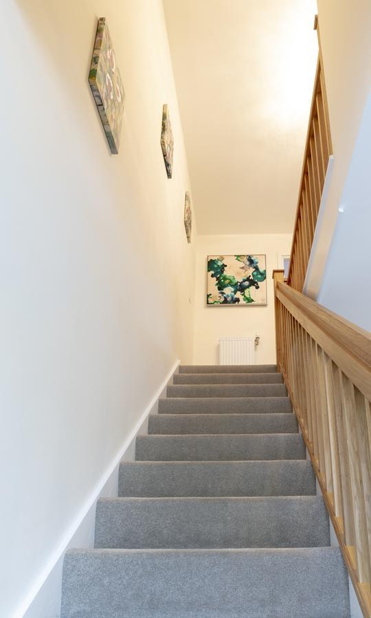 Modern & Exquisite Trumpington Townhouse With Parking & 5 Mins To Papworth Hospital CBG Exterior foto